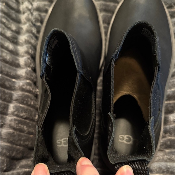 UGG Classic Black Ankle Booties. S111 - Picture 7 of 9